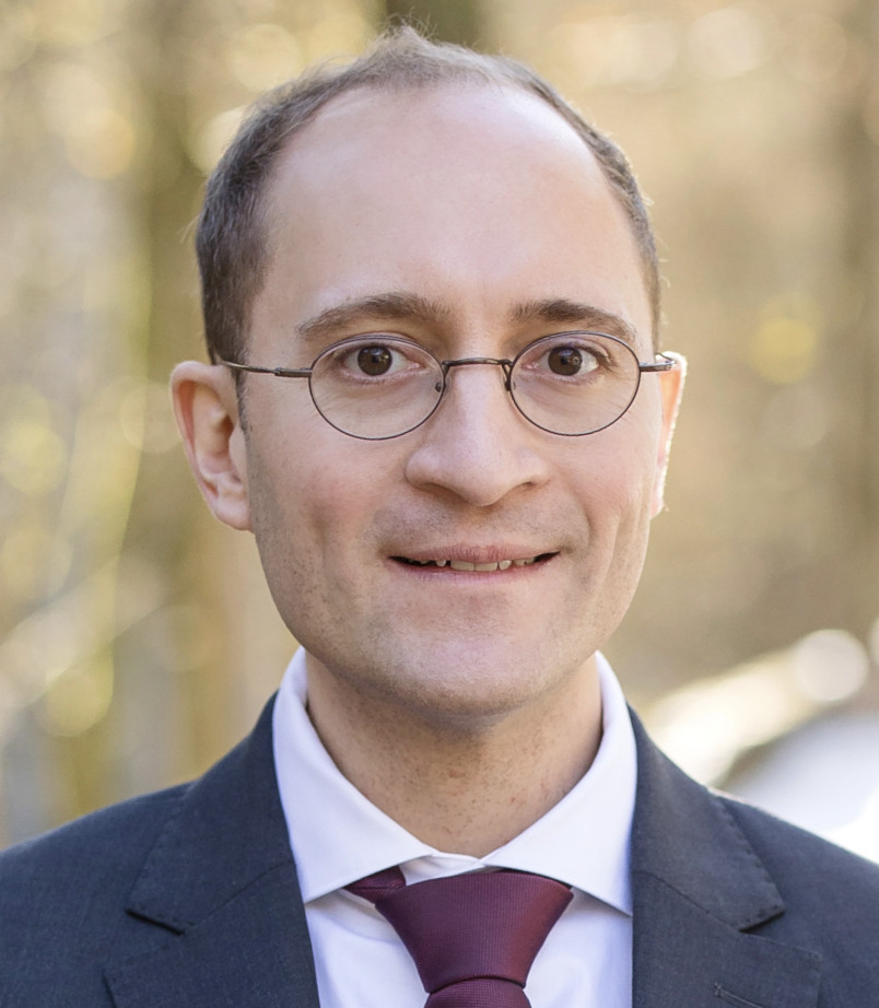Dr. Patrick Hammer